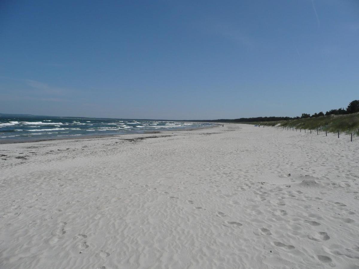Ferienwohnung Mit Traumhaftem Meerblick - Haus Am Meer Fewo 10 Lohme Exterior photo